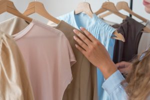 Odkrywanie sekretów slow fashion: jak świadome wybory wpływają na twój styl