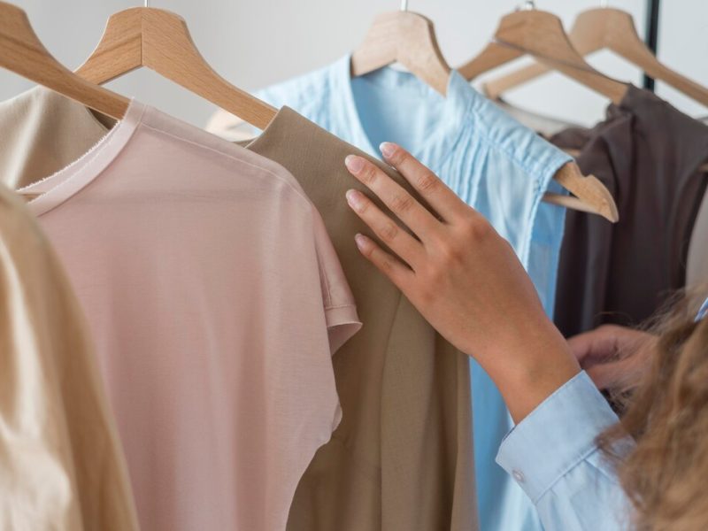 Odkrywanie sekretów slow fashion: jak świadome wybory wpływają na twój styl
